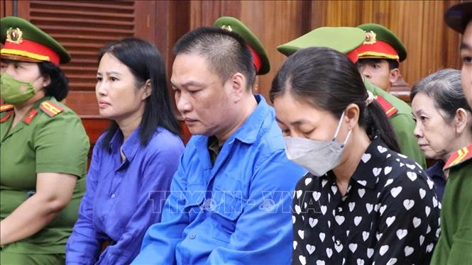 Cựu Giám đốc, cựu Phó giám đốc Sở Giáo dục và Đào tạo TP Hồ Chí Minh hầu tòa